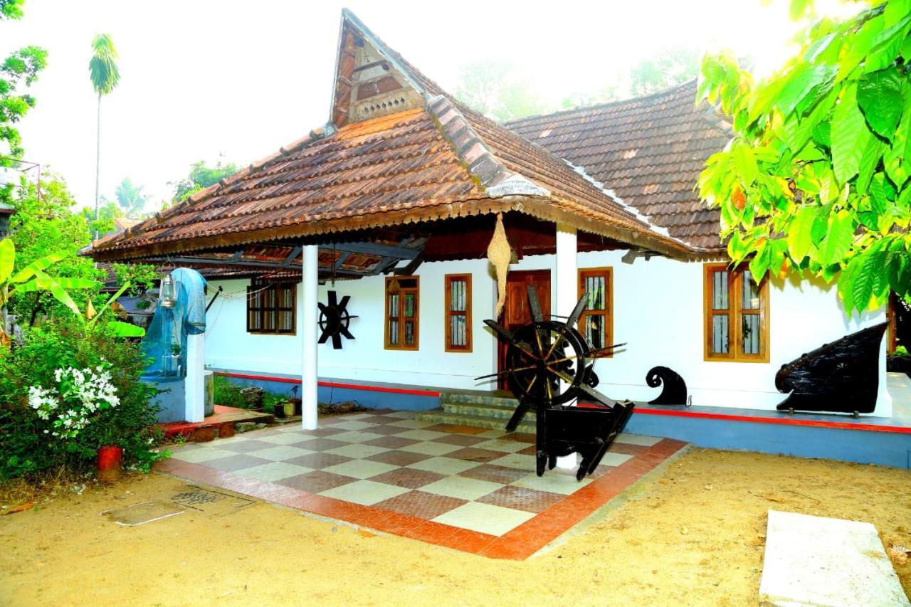 Valentine'S Rice Bowl Home Stay Alappuzha ภายนอก รูปภาพ