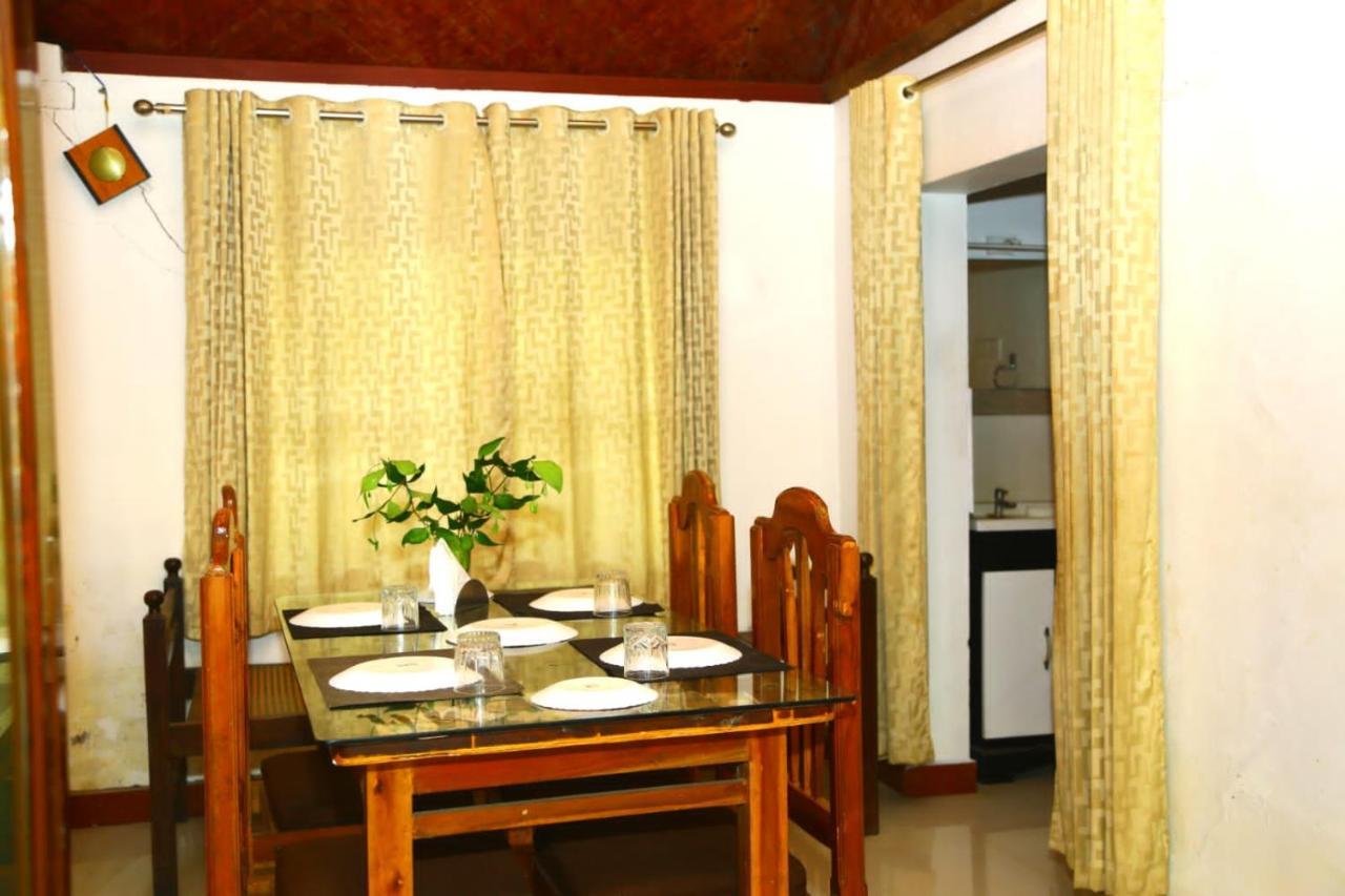 Valentine'S Rice Bowl Home Stay Alappuzha ภายนอก รูปภาพ